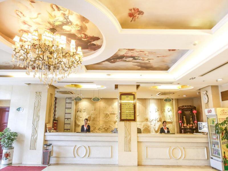 Vienna Hotel Nanyang People Road Buitenkant foto