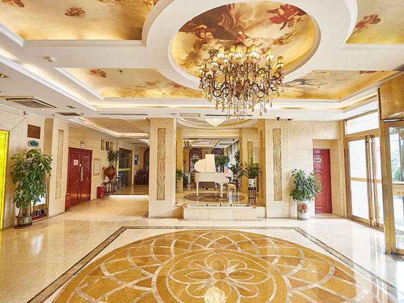 Vienna Hotel Nanyang People Road Buitenkant foto